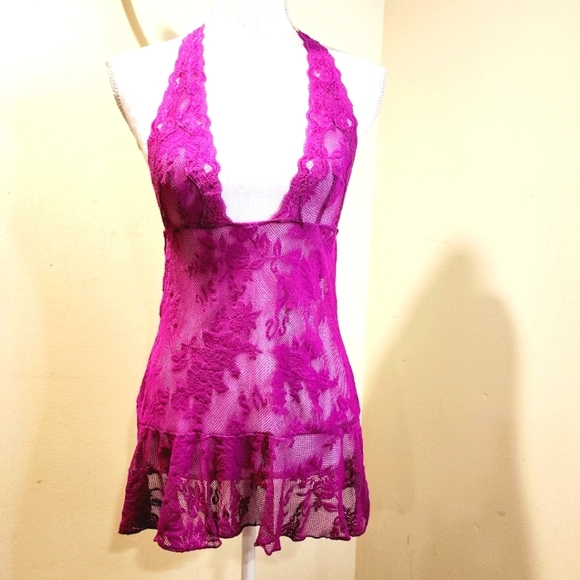 Victoria's Secret magenta lace slip lengerie size S - Picture 2 of 9